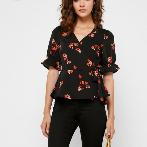 Vero Moda wrap blouse - Picture 2 of 6